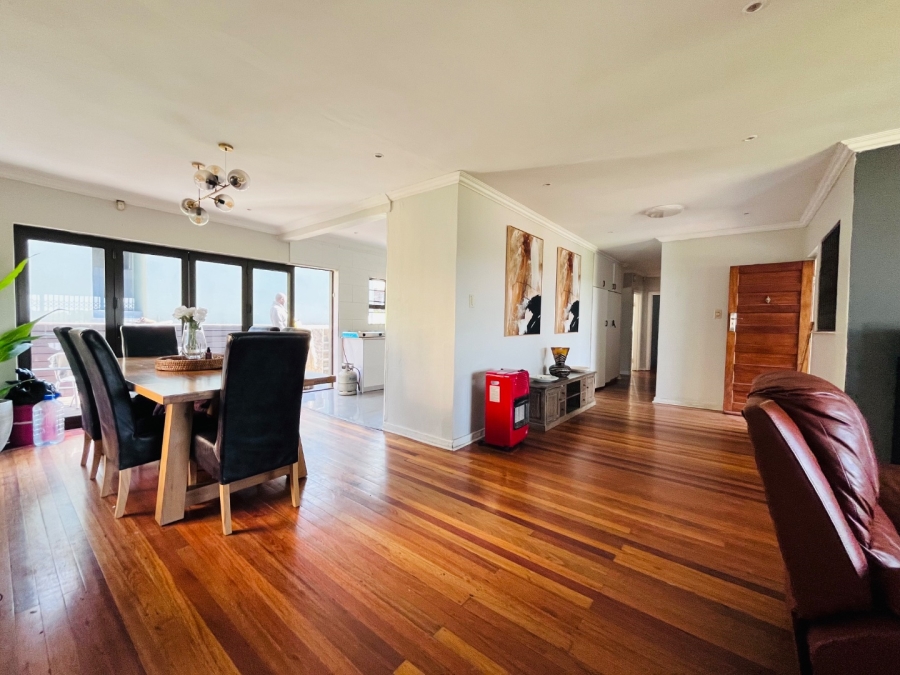 3 Bedroom Property for Sale in Haven Hills Eastern Cape